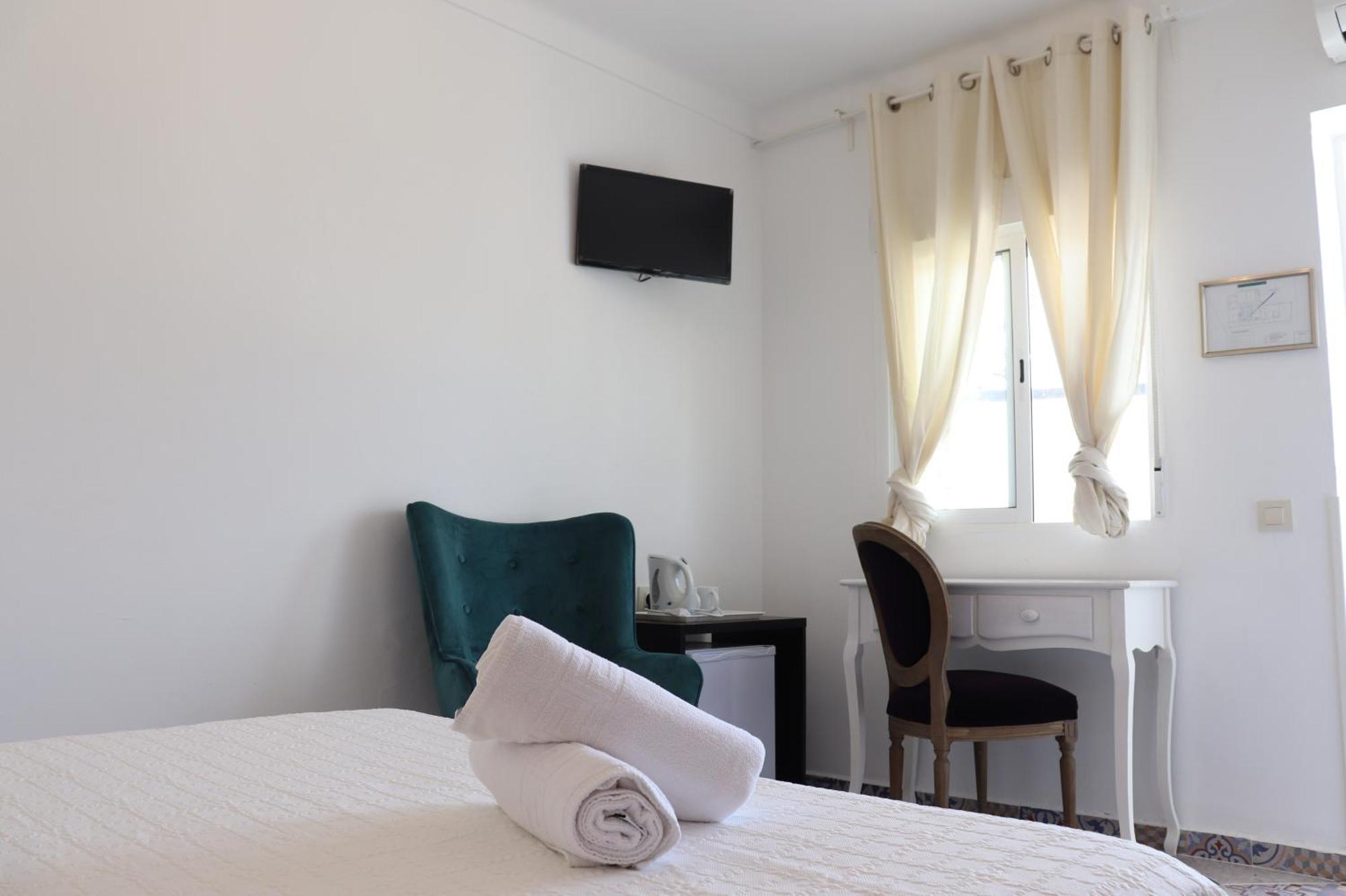 Hotel Casa Dia Y Noche 卡尔佩 外观 照片