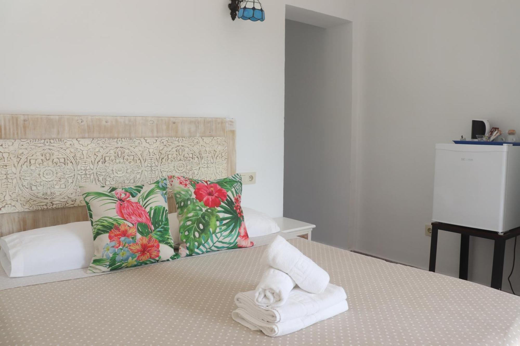 Hotel Casa Dia Y Noche 卡尔佩 外观 照片